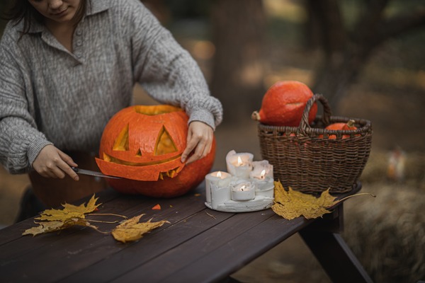 Preserving the Natural Charm: Tips for Maintaining Your Bamboo Lantern Basket