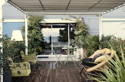 Outdoor Decor Can Be Simple
